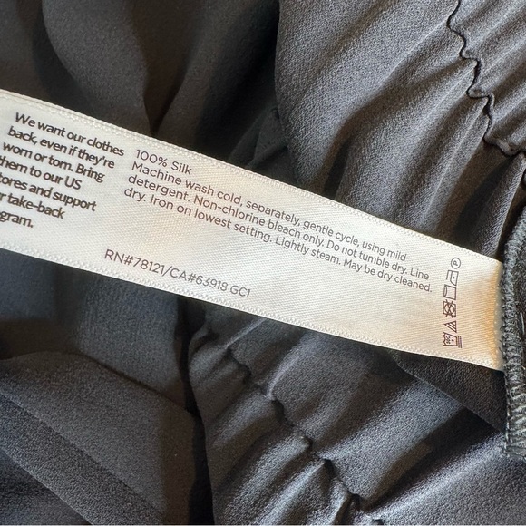 Eileen Fisher 100% Silk Georgette Crepe Wide Gray Leg Pant Size S - Picture 7 of 12